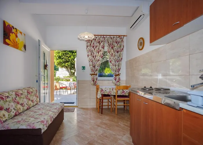 Apartment Studio Nevena Close To Sea Διαμέρισμα Krk Town