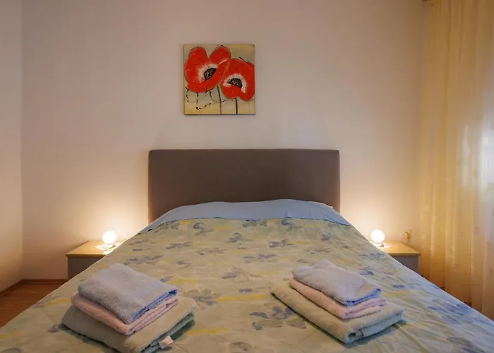 Apartment Studio Nevena Close To Sea *