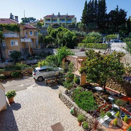 Nevena Close To Sea Appartement *